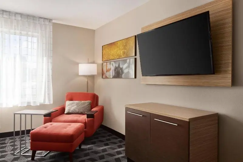 クイーンベッドのスタンダードスタジオ, Towneplace Suites Cedar Rapids Marion