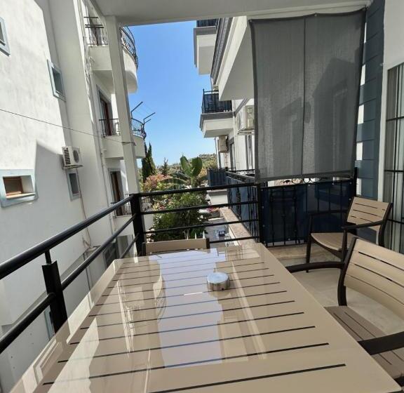 استودیوی استاندارد, Dekatria Rooms&aparts