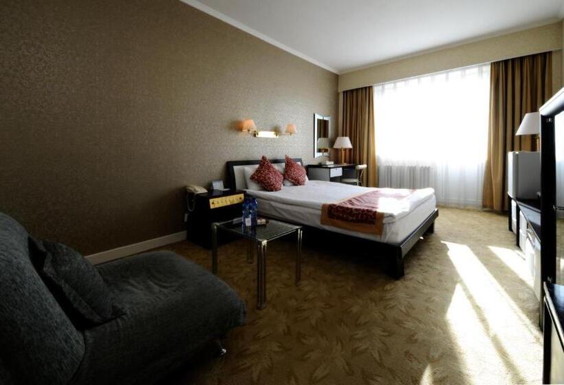 اتاق سوپریور, Bayangol