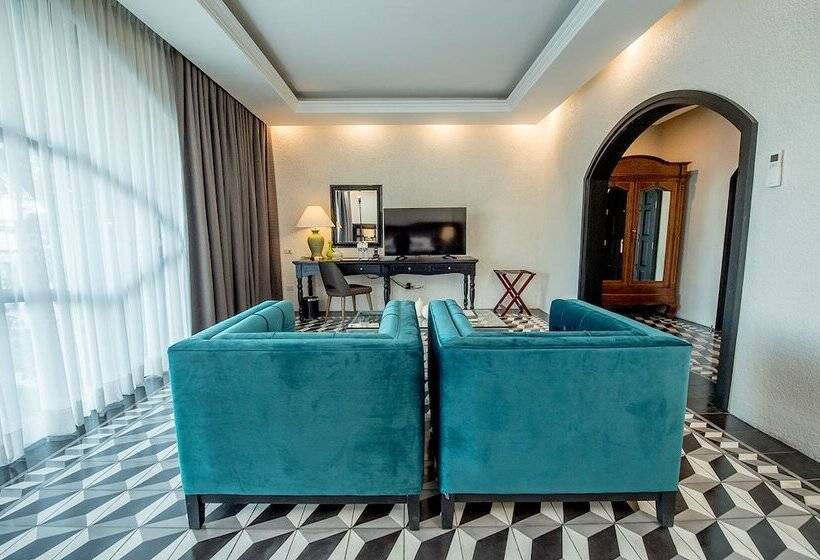 מיטת קינג בסוויטה, 1925