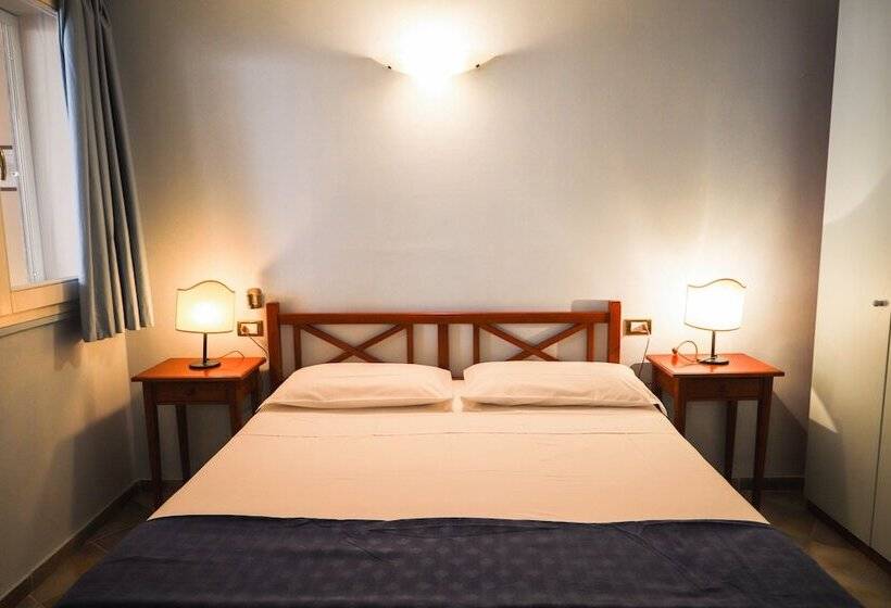 غرفة إقتصادية, Residence Sole Dell'argentario