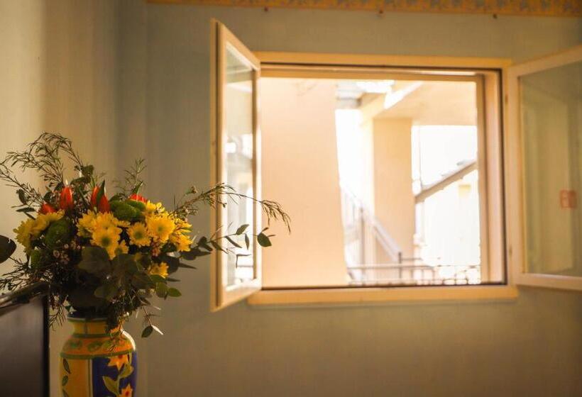 غرفة إقتصادية, Residence Sole Dell'argentario