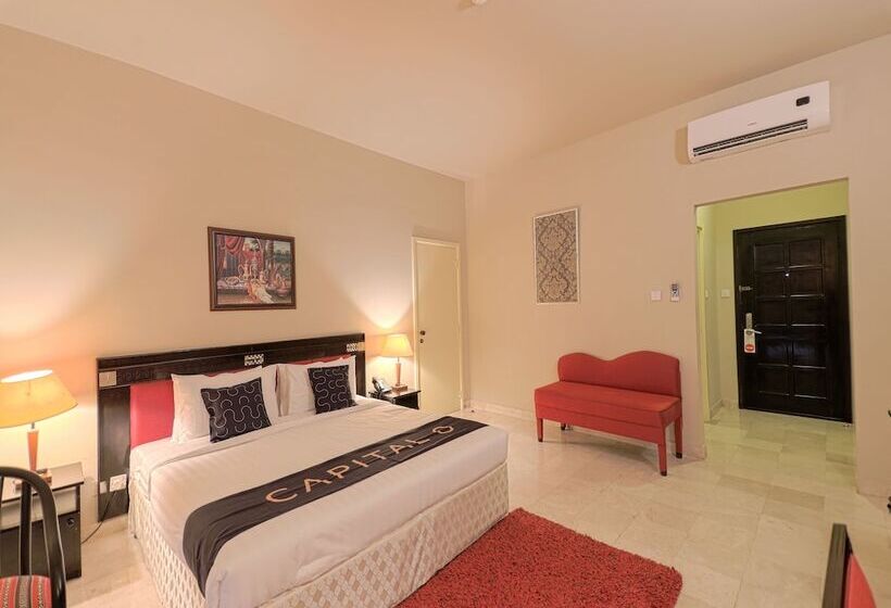 اتاق لوکس, Capital O133 Al Sawadi Beach Resort & Spa