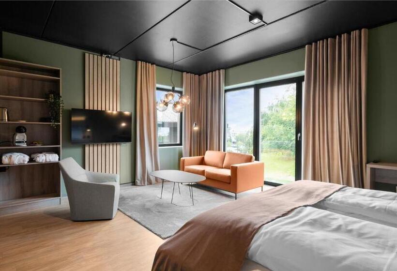 Полулюкс, L Jæren