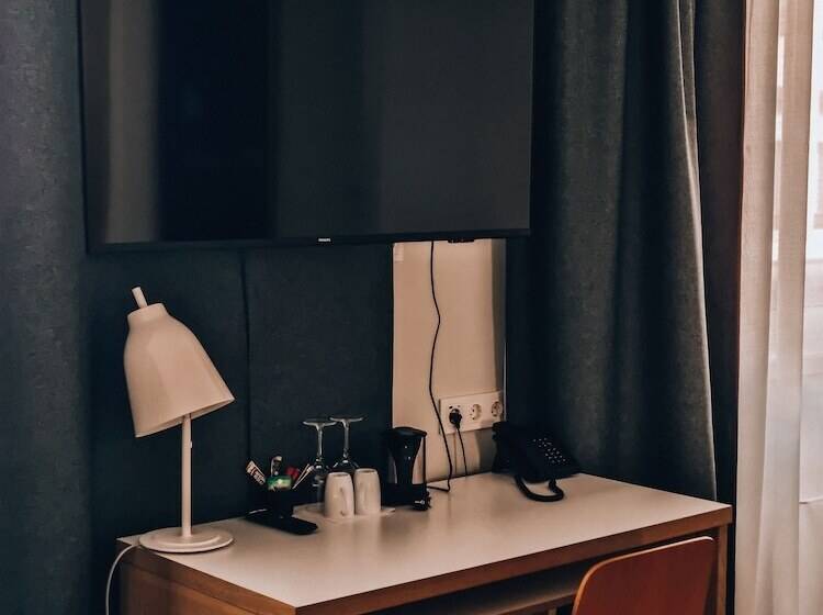 スーペリアールーム, Noreg