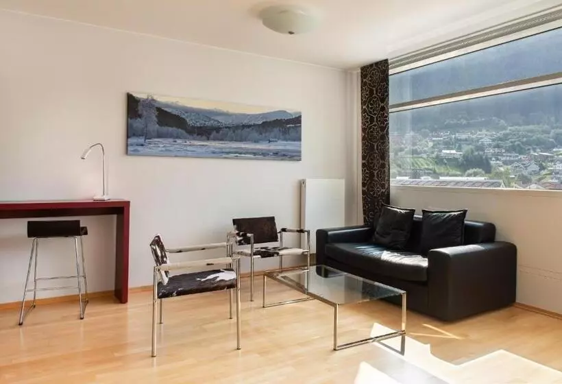 سوییت جونیور, Quality Hotel Sogndal