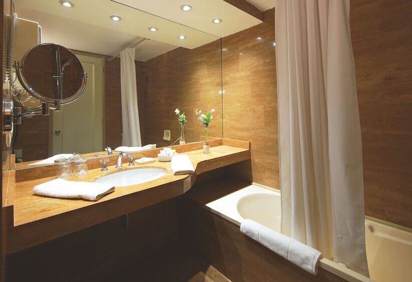 غرفة عائلية, San Agustin Exclusive