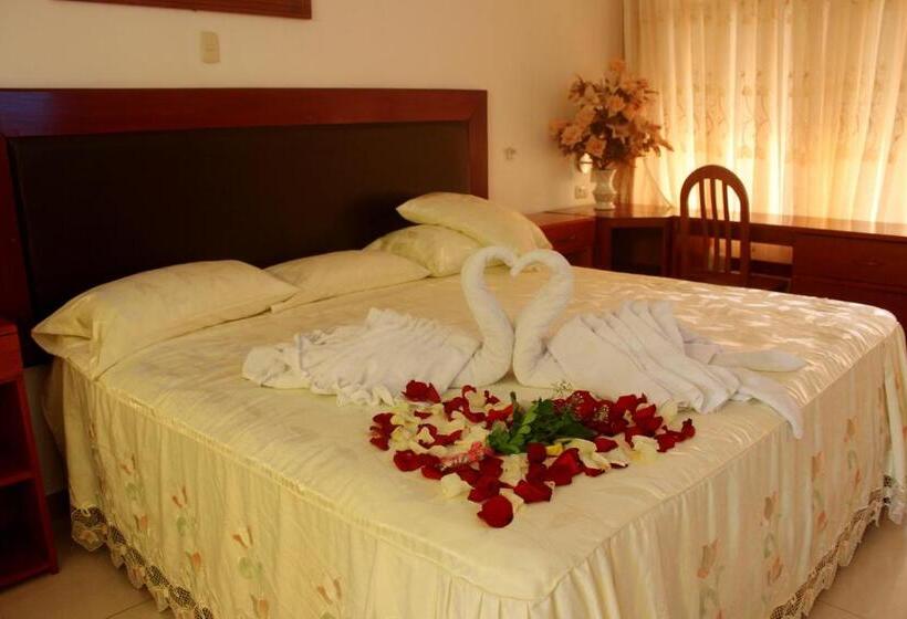 标准间, Sol Del Oriente Pucallpa