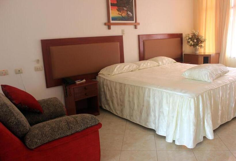 标准间, Sol Del Oriente Pucallpa