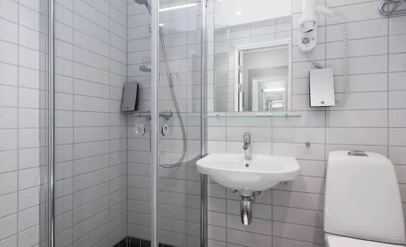 اتاق استاندارد یک نفره, Thon Hotel Trondheim