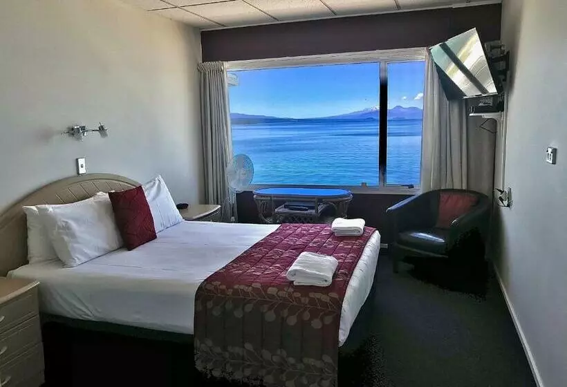 اتاق استاندارد با چشم‌انداز دریاچه, Tui Oaks Motel