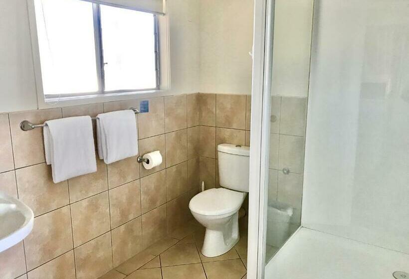 レイクビュースタンダードルーム, Tui Oaks Motel