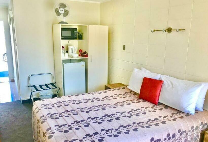 スタンダードルーム, Tui Oaks Motel