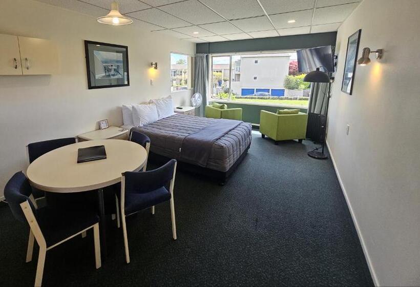 １ベッドルームアパートメント, Tui Oaks Motel