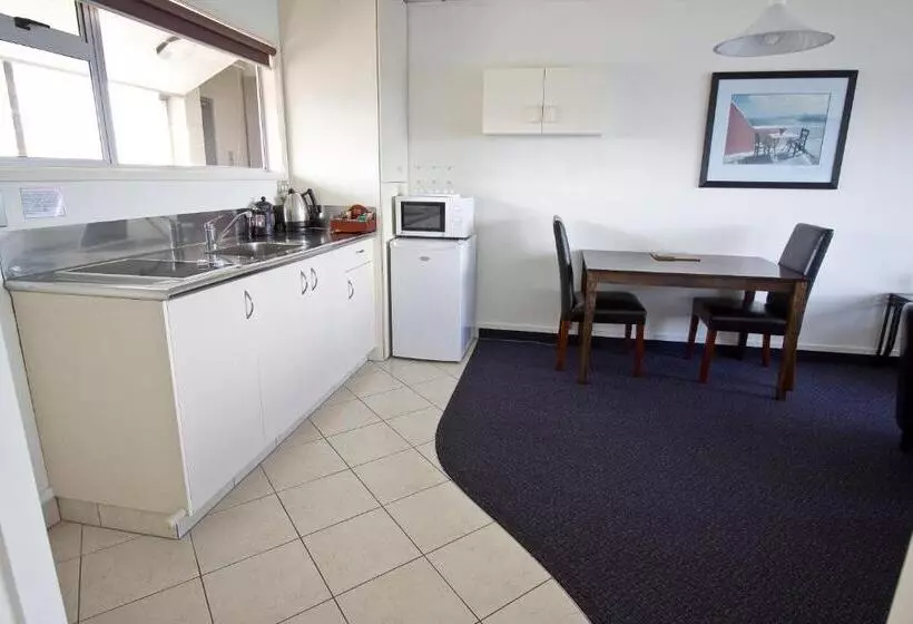 آپارتمان سوپریور 1 خوابه, Tui Oaks Motel