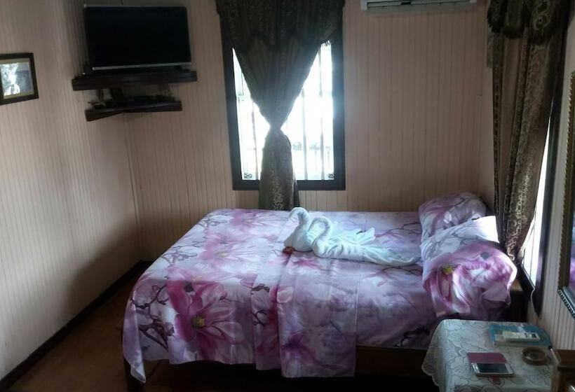 Номер Deluxe, Posada Nativa Miss Trinie