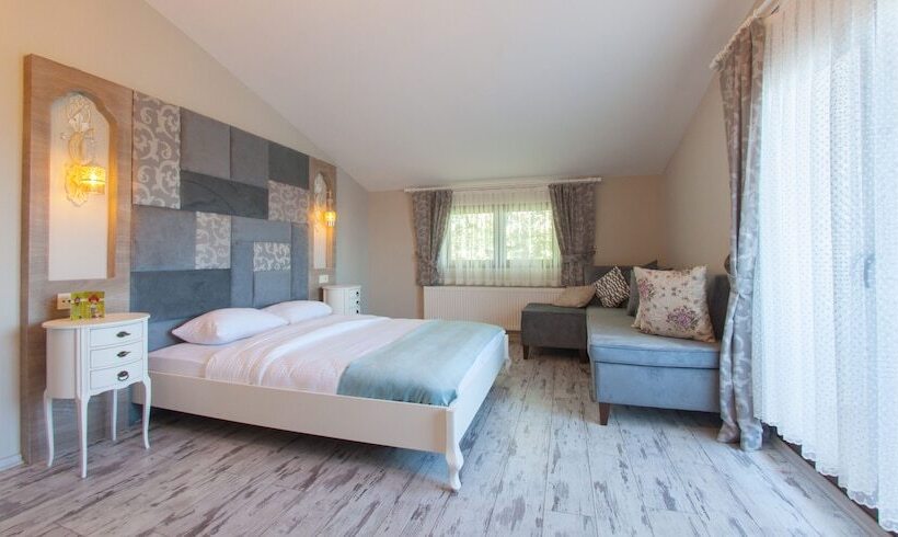 جناح, 1inci Konak