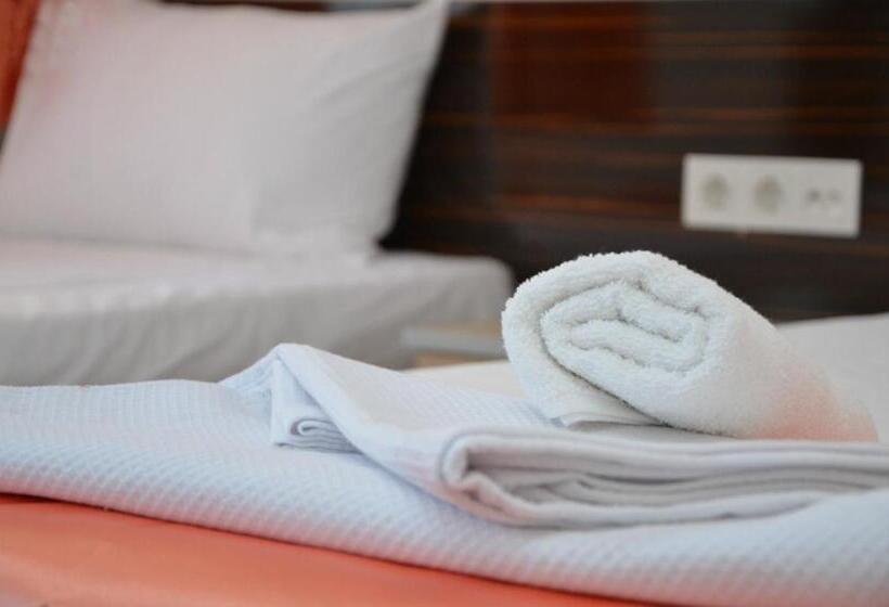 Номер Стандарт, Oren Konak Otel