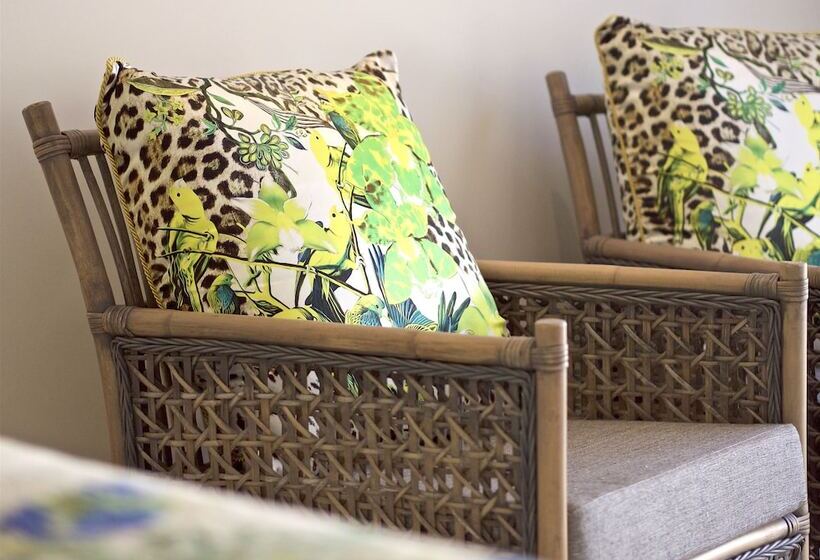 Номер Deluxe Вид на Сад, Three Palms Adults Only