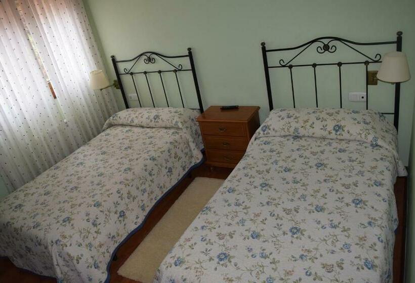 חדר משפחתי חדר אמבטיה משותף, Restaurante Val