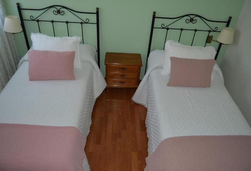 חדר משפחתי חדר אמבטיה משותף, Restaurante Val