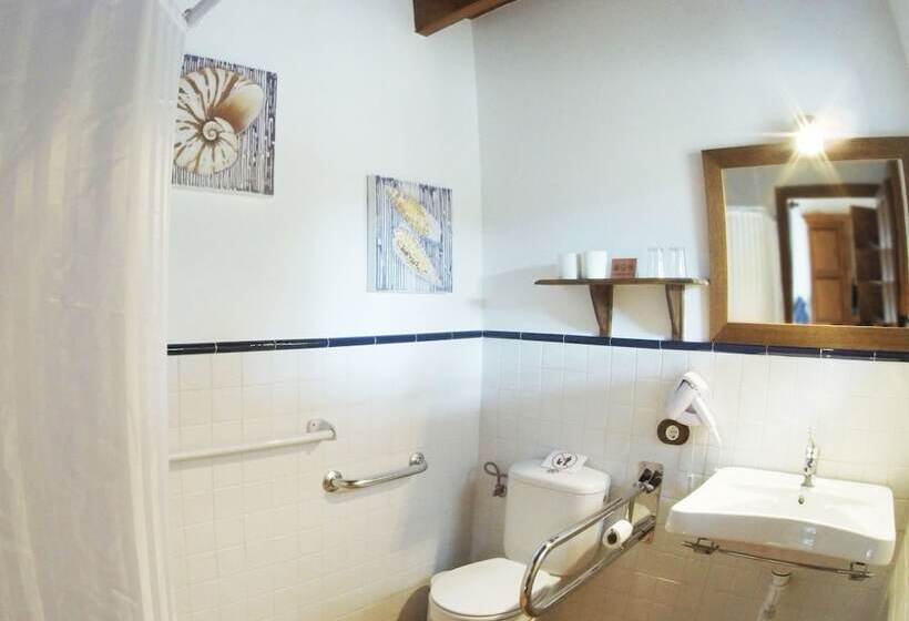 Quarto Estandar, Rural Rugama