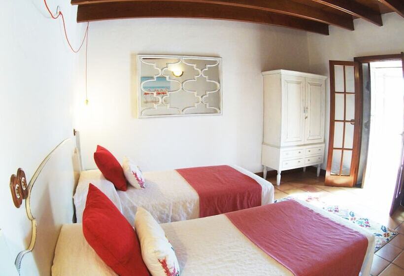 Quarto Estandar, Rural Rugama