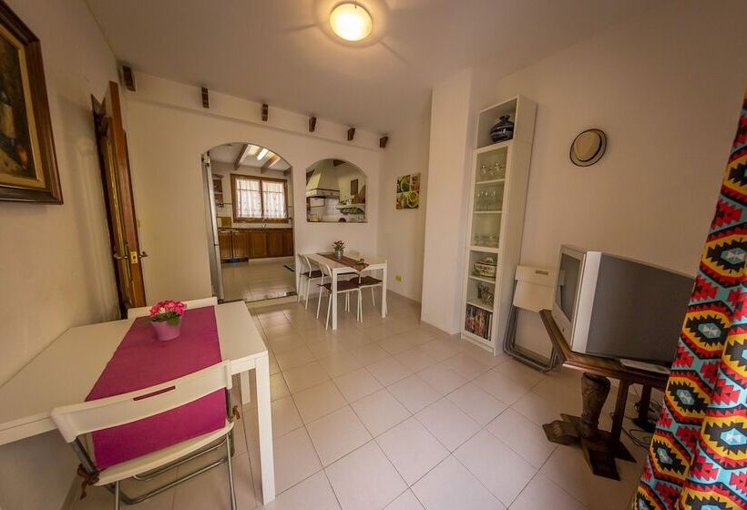 １ベッドルームエコノミーアパートメント, Casa Camino Al Castillo