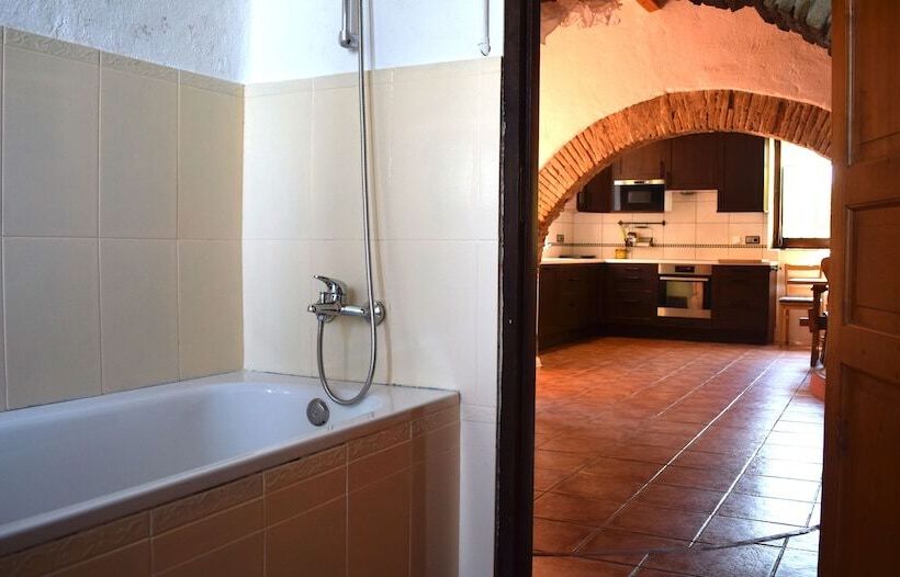 آپارتمان 4 خوابه, Masia Ca La Caputxeta & Golf