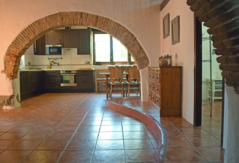 آپارتمان 4 خوابه, Masia Ca La Caputxeta & Golf