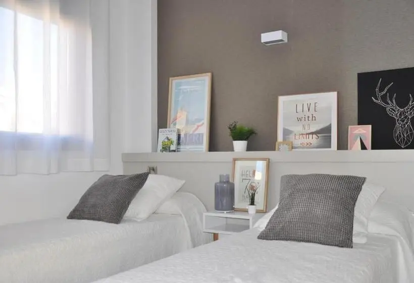 استودیوی استاندارد, Residencia Universitaria Tarragona Mediterrani