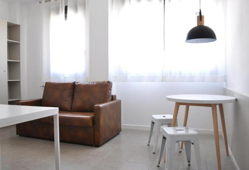 إستديو عائلى, Residencia Universitaria Tarragona Mediterrani