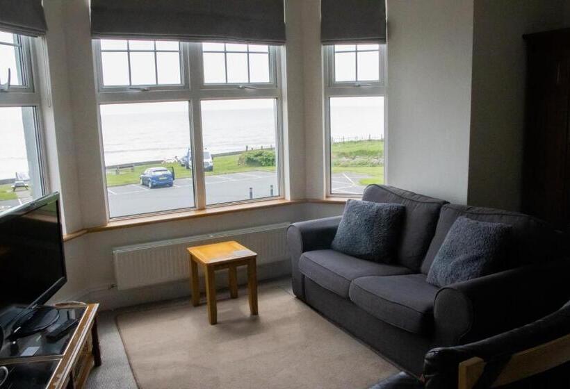 带大床的豪华间, Glanllifon B&b