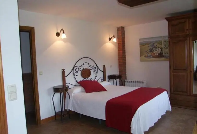 スタンダードトリプルルーム, Posada Rural El Rincón De Cabrojo