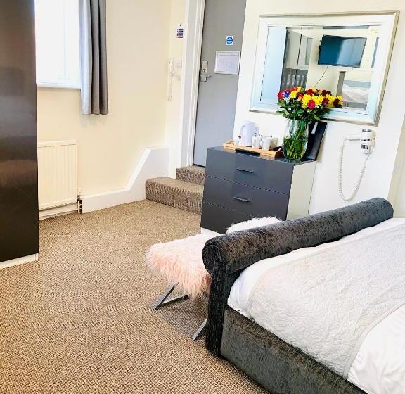 패밀리 룸, Villa Mentone