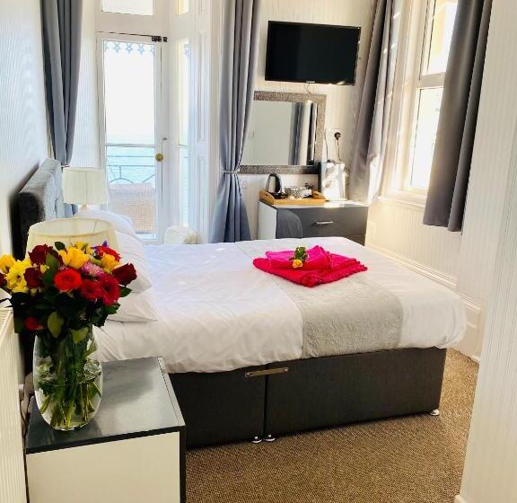 스탠다드 발코니 룸 바다 전망, Villa Mentone