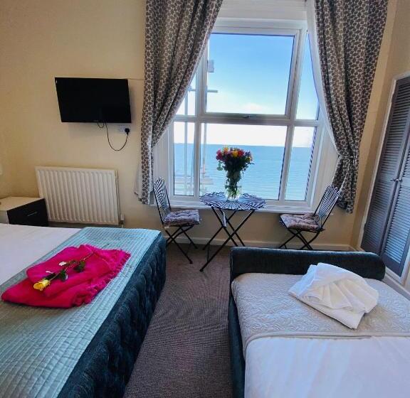 Triple Room Sea View, Villa Mentone