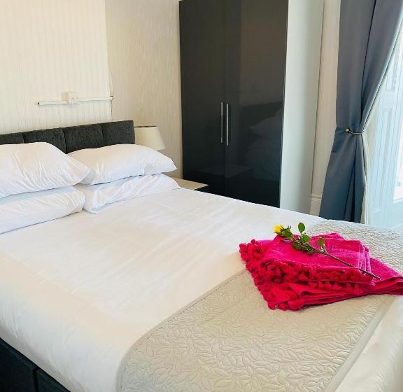 스탠다드 룸 바다 전망, Villa Mentone