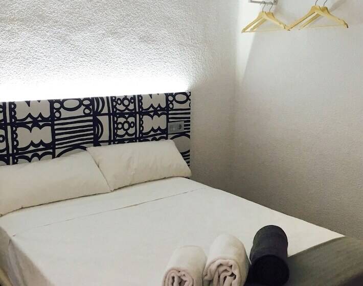 غرفة قياسية, Alevia