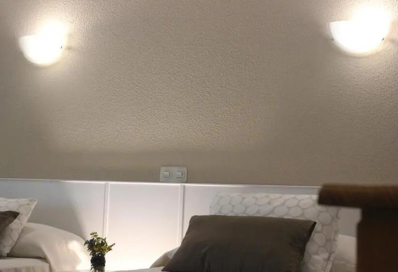 スタンダードルーム, Hostal El Paso