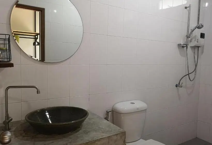 اتاق استاندارد با تخت بزرگ, Siri Guesthouse @ Surat Thani