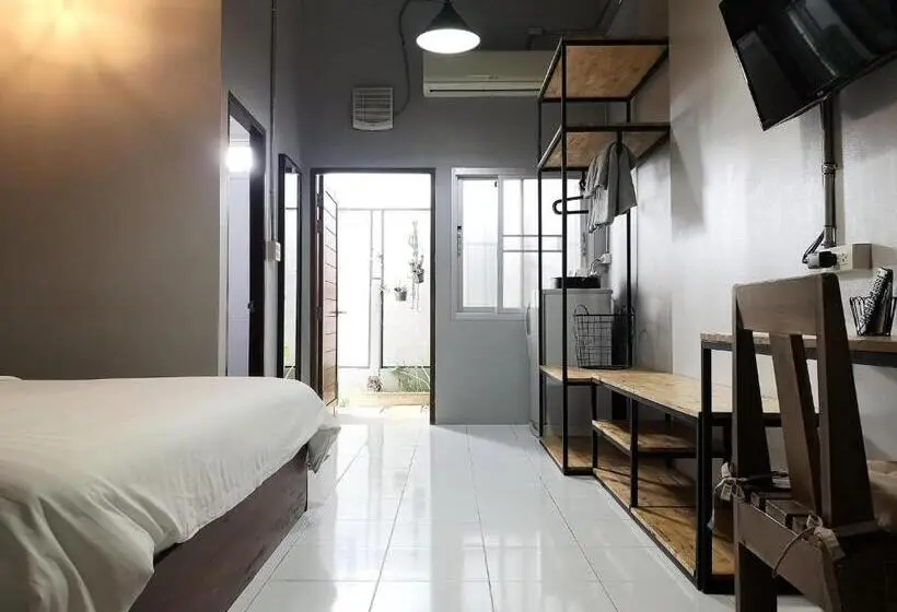 اتاق استاندارد با تخت بزرگ, Siri Guesthouse @ Surat Thani