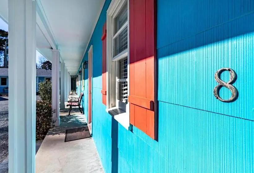 اتاق استاندارد سه نفره, Island Motel Obx