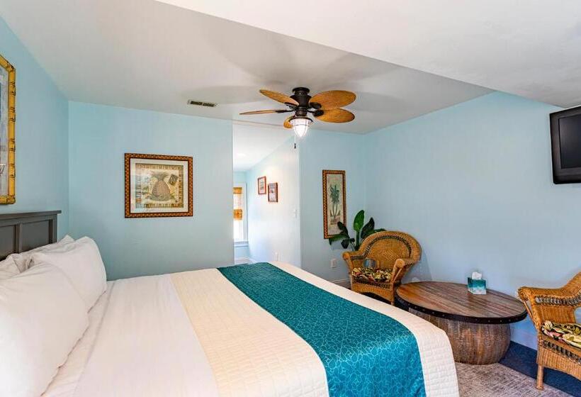 带大床的标准间, Island Motel Obx