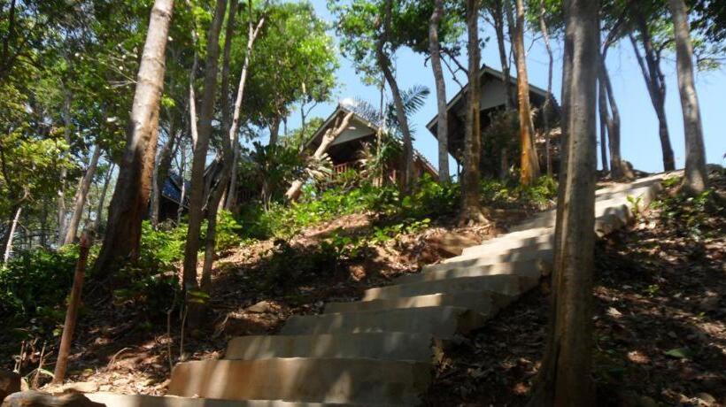 بانگلوی استاندارد با چشم‌انداز دریا, Good Morning Bungalow