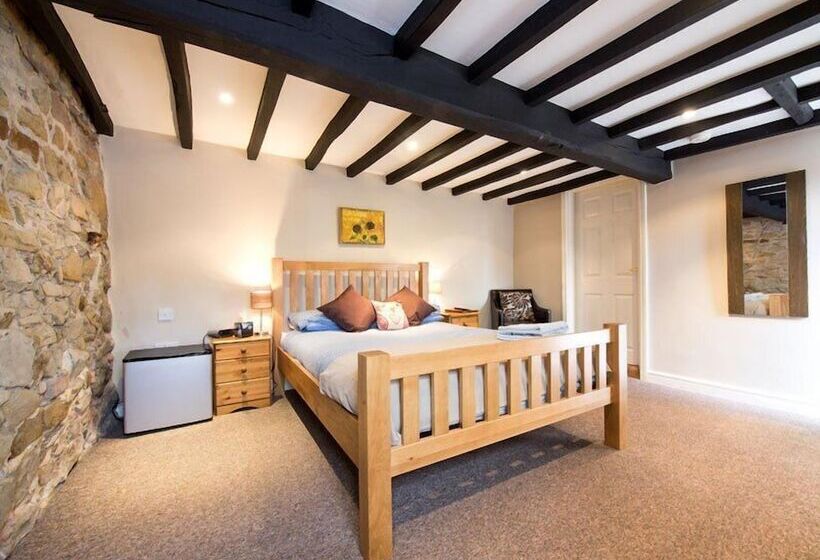 Номер Стандарт, The Hardinge Arms