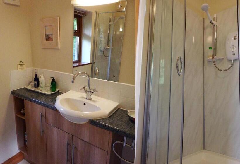 Номер Стандарт, Kenilworth Garden Accomodation