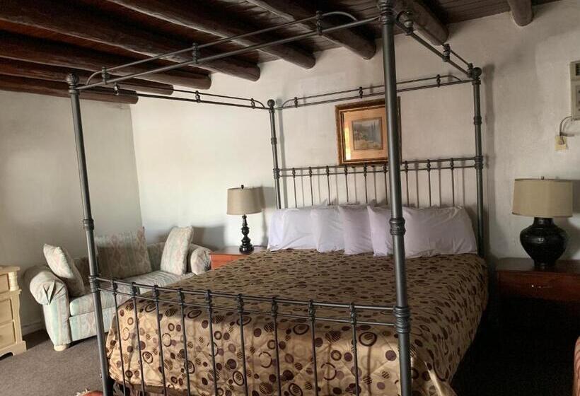 اتاق استاندارد با تخت بزرگ, Cottonwood Court Motel