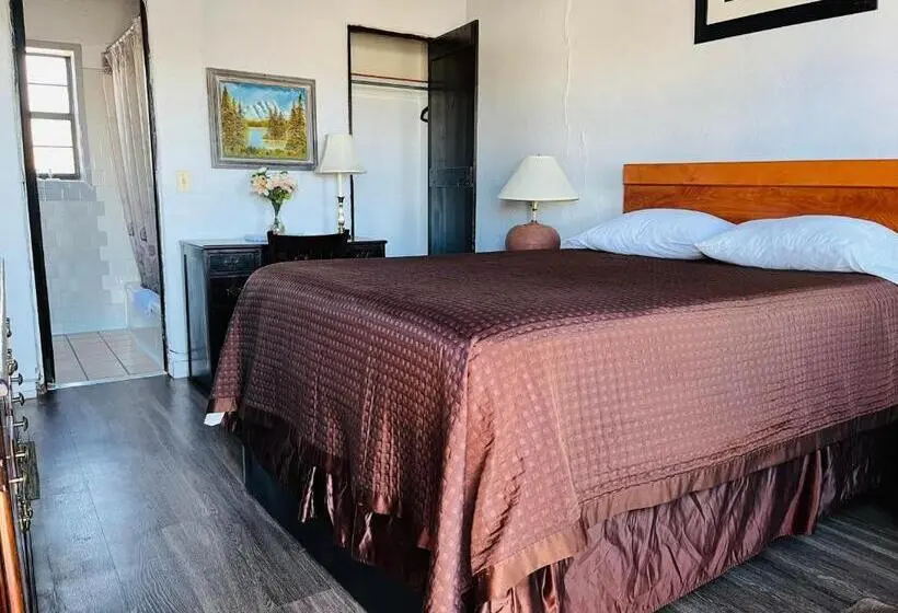 Standard-huone, Cottonwood Court Motel
