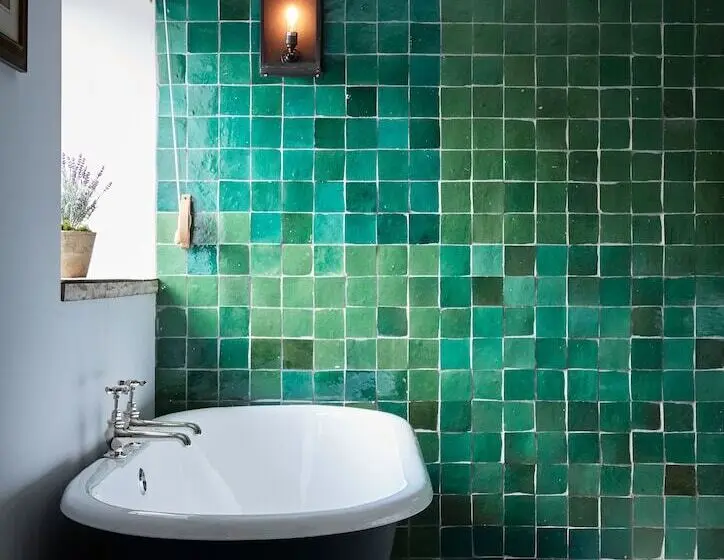 デラックススイート, Artist Residence Oxfordshire